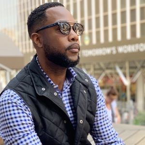 Meet your Posher, Alex